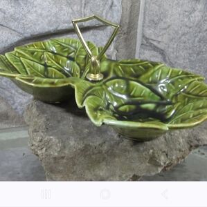 Green Leaf-Shaped Ceramic Dish